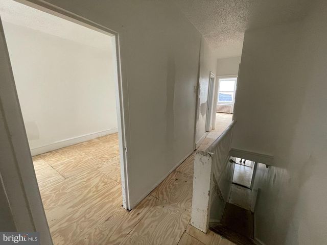4936 N 9TH ST, Philadelphia, PA 19141