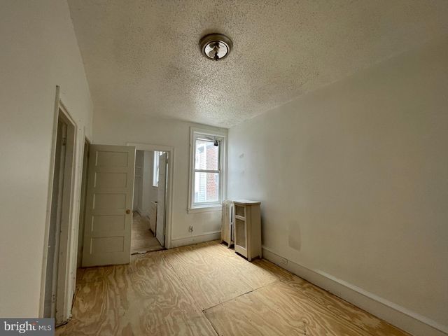 4936 N 9TH ST, Philadelphia, PA 19141
