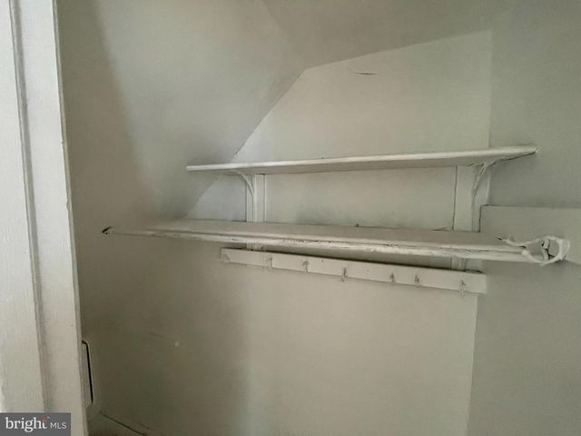 4936 N 9TH ST, Philadelphia, PA 19141