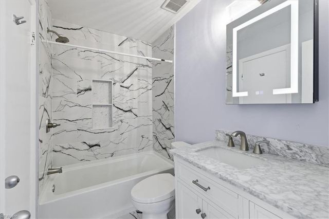 233 Mill Point DR, Hampton, VA 23669