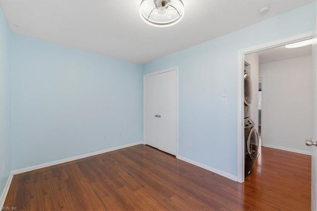 233 Mill Point DR, Hampton, VA 23669