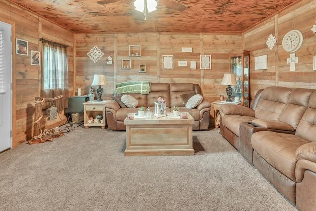 179 Aderholt Road, Bronston, KY 42518