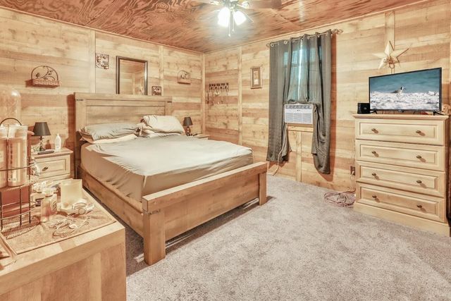 179 Aderholt Road, Bronston, KY 42518