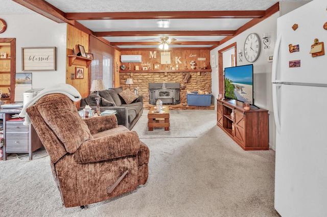 179 Aderholt Road, Bronston, KY 42518