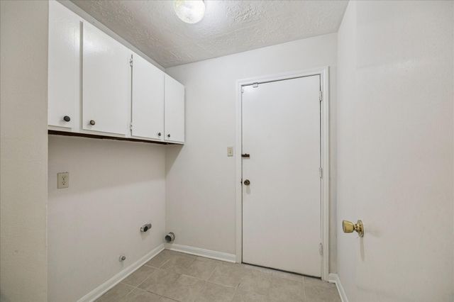 9631 Philmont Drive, Houston, TX 77080