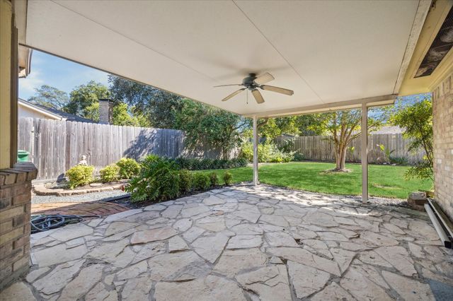 9631 Philmont Drive, Houston, TX 77080