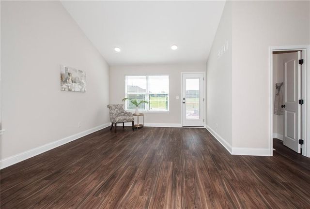 13745 Leigh Drive, Bonner Springs, KS 66012