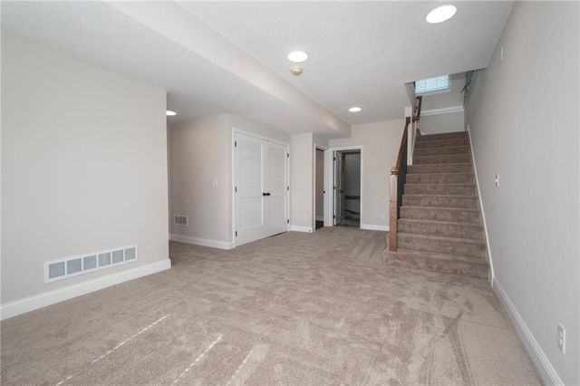 13745 Leigh Drive, Bonner Springs, KS 66012