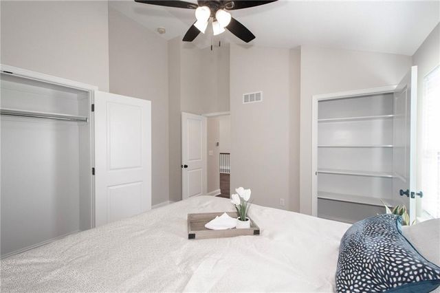 13745 Leigh Drive, Bonner Springs, KS 66012