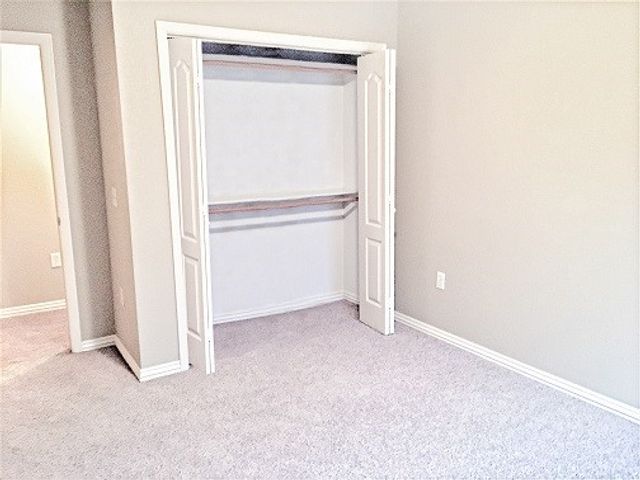 3165 W Montrail Place, Fayetteville, AR 72704