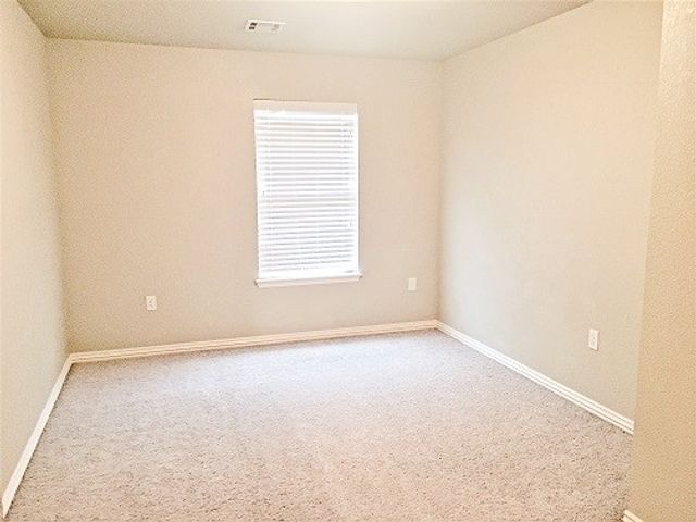 3165 W Montrail Place, Fayetteville, AR 72704