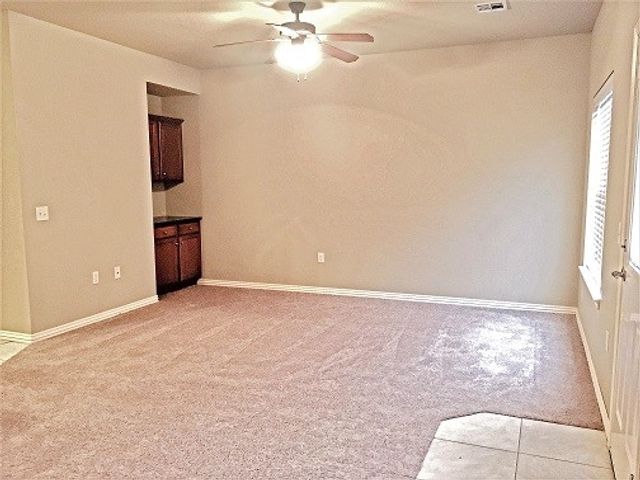 3165 W Montrail Place, Fayetteville, AR 72704