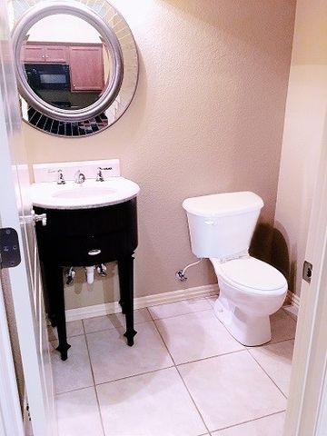 3165 W Montrail Place, Fayetteville, AR 72704