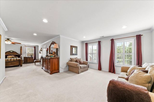 30 WILLIAM HOWARD DR, Glen Mills, PA 19342