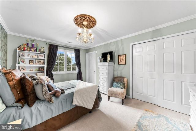 30 WILLIAM HOWARD DR, Glen Mills, PA 19342