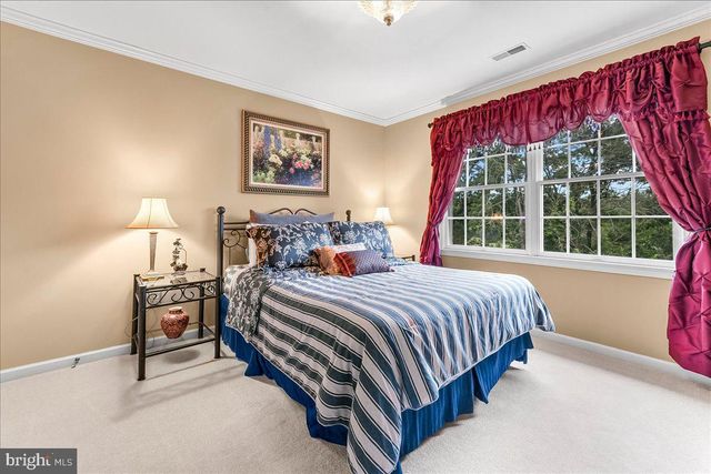 30 WILLIAM HOWARD DR, Glen Mills, PA 19342
