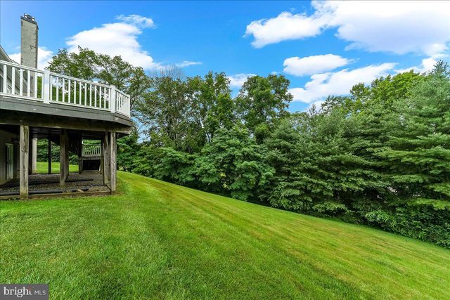 30 WILLIAM HOWARD DR, Glen Mills, PA 19342