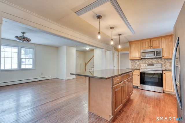 30 Arnold Drive, Tolland, CT 06084