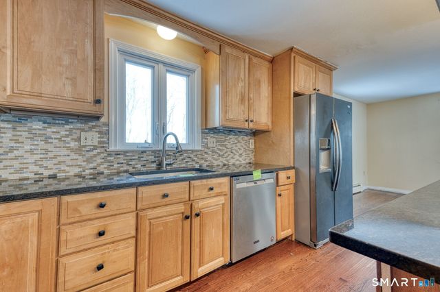 30 Arnold Drive, Tolland, CT 06084