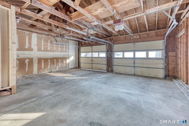 30 Arnold Drive, Tolland, CT 06084