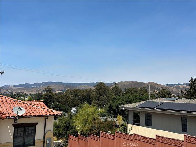 1075 Ella Street 3, San Luis Obispo, CA 93401