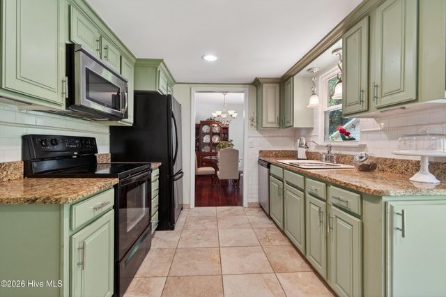 807 Cheryl Lane, Wilmington, NC 28405