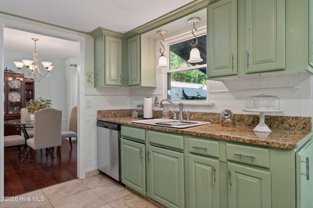 807 Cheryl Lane, Wilmington, NC 28405