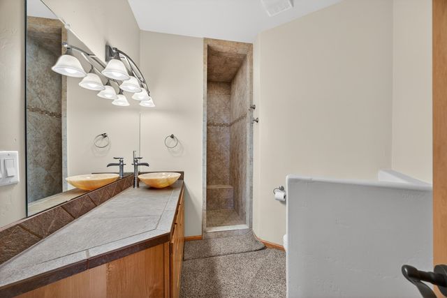 2500 Abrazo Road NE, Rio Rancho, NM 87124
