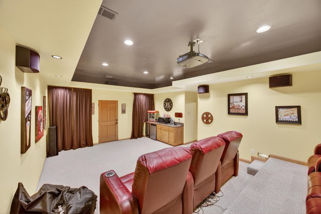 2500 Abrazo Road NE, Rio Rancho, NM 87124