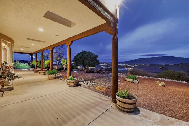 2500 Abrazo Road NE, Rio Rancho, NM 87124