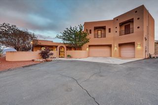 2500 Abrazo Road NE, Rio Rancho, NM 87124