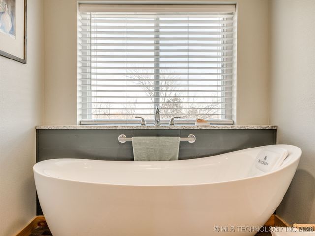 57404 S 36980 Road, Terlton, OK 74081