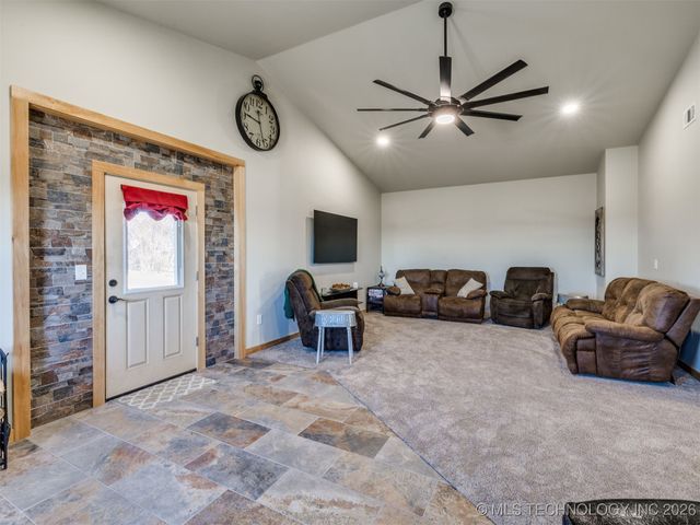 57404 S 36980 Road, Terlton, OK 74081