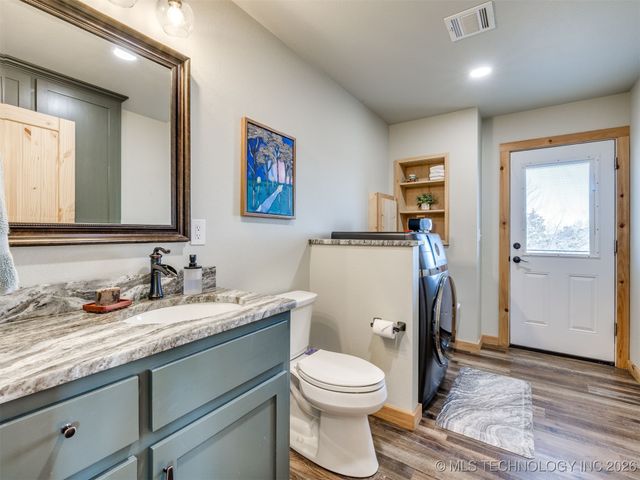 57404 S 36980 Road, Terlton, OK 74081