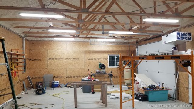 57404 S 36980 Road, Terlton, OK 74081