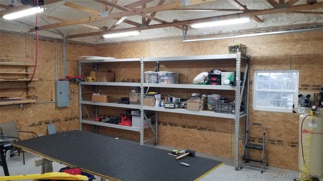 57404 S 36980 Road, Terlton, OK 74081