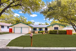 5611 Danny Kaye Dr, San Antonio, TX 78240
