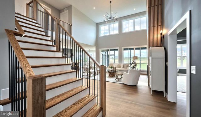 217 DAHLIA CIR, Lebanon, PA 17042