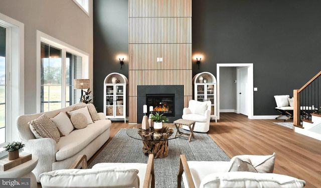 217 DAHLIA CIR, Lebanon, PA 17042