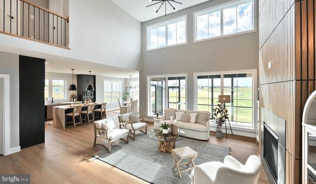 217 DAHLIA CIR, Lebanon, PA 17042