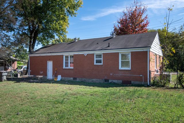 3124 Cloverwood Dr, Nashville, TN 37214