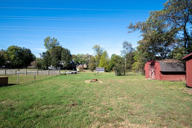 3124 Cloverwood Dr, Nashville, TN 37214