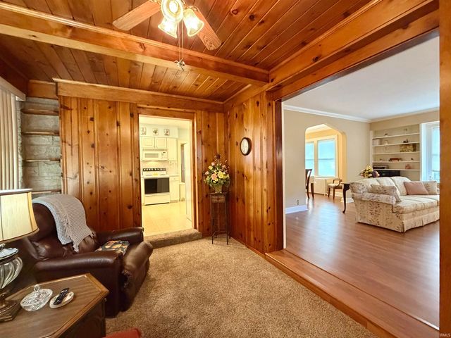 3103 E Mulberry Street, Evansville, IN 47714