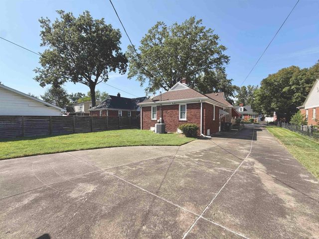 3103 E Mulberry Street, Evansville, IN 47714