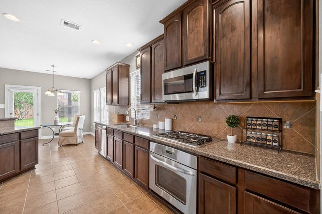 3516 Arezzo Circle, Friendswood, TX 77546