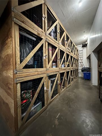 435 Seaside Avenue 804, Honolulu, HI 96815