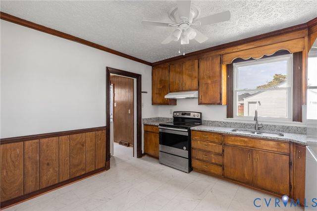 2400 Agra Dr, Henrico, VA 23228