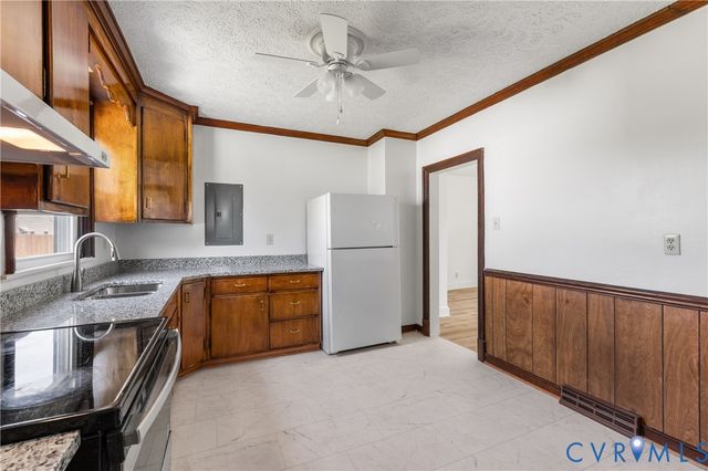 2400 Agra Dr, Henrico, VA 23228