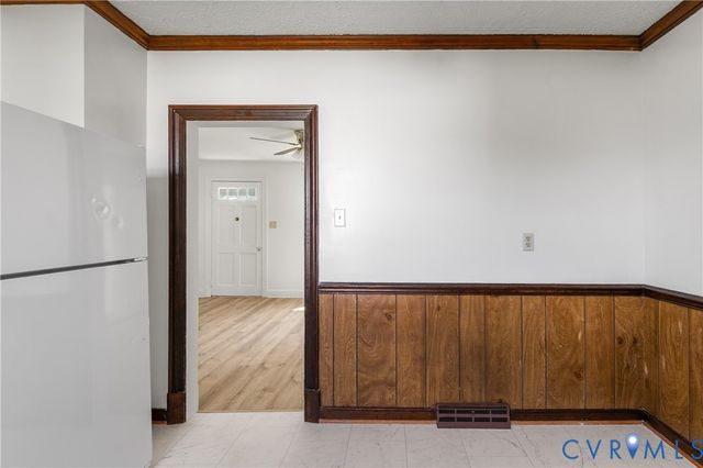 2400 Agra Dr, Henrico, VA 23228