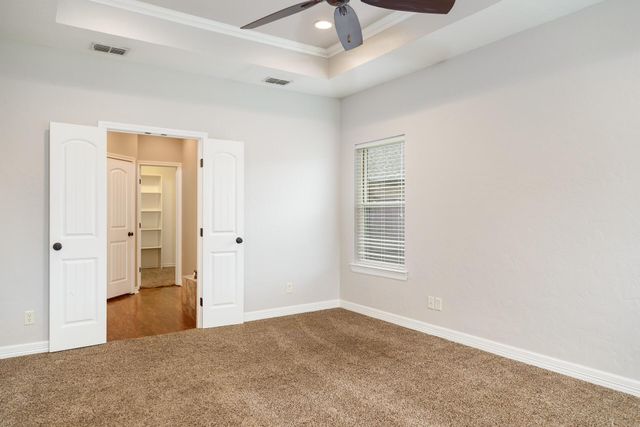 124 Lakeway Lane, Longview, TX 75604